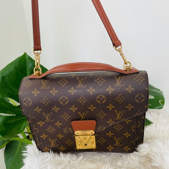 SOLD ONLINE - Picture 13 of 16